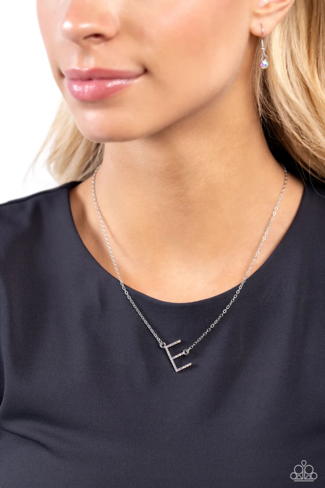 Paparazzi INITIALLY YOURS -E- multi IRIDESCENT necklace