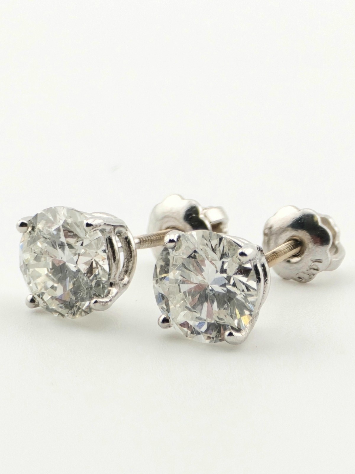14KW DIAMOND ~2.13CTW 1.02CT ~H ~I1 1.11CT ~I ~I1 STUD EARRINGS – 233142