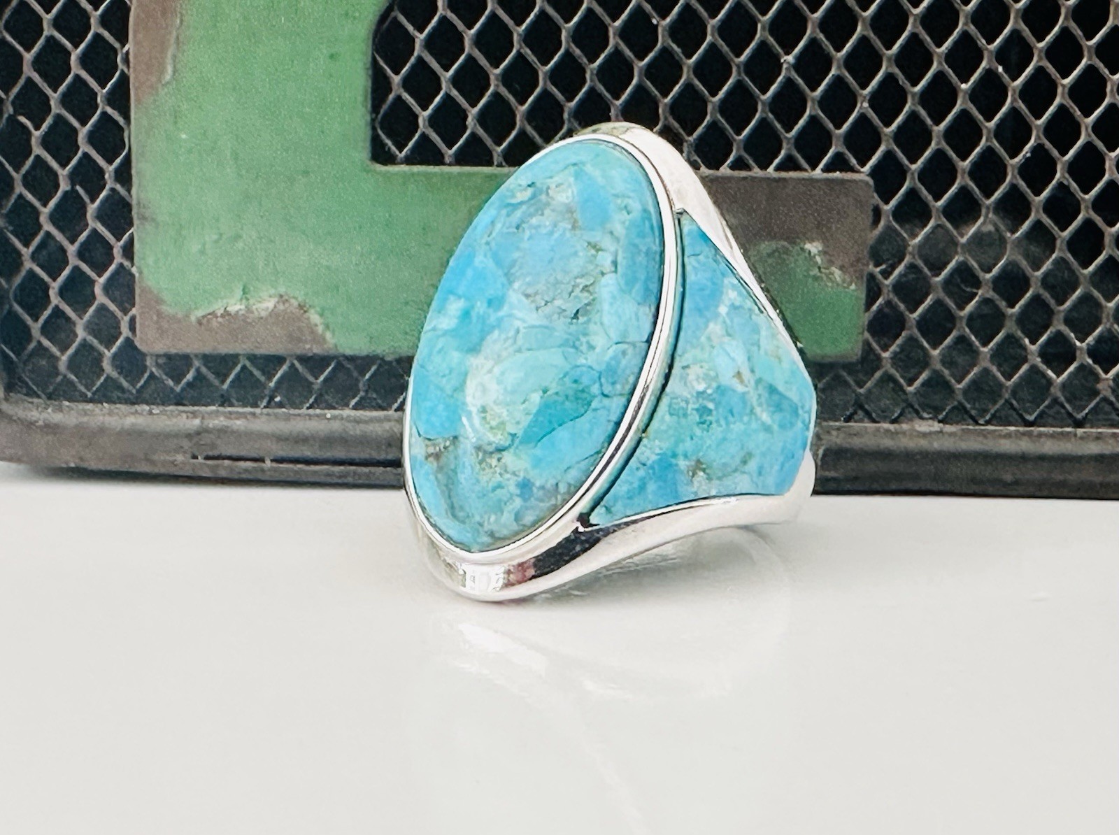 Desihner Southwest STYLE Sterling Silver 925 Turquoise Ring Bold Signed
