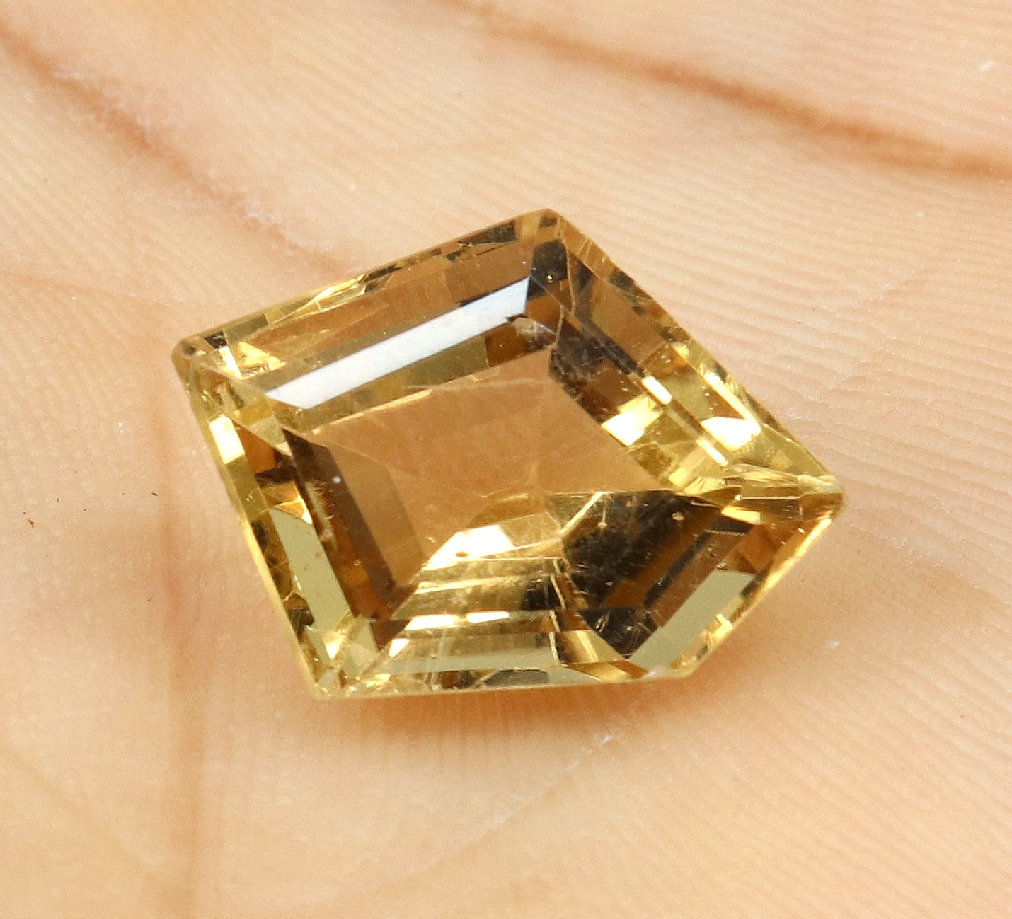 Natural Bolivia Ametrine Bi-Color 8.40 Ct Untreated Certified Loose Gemstone