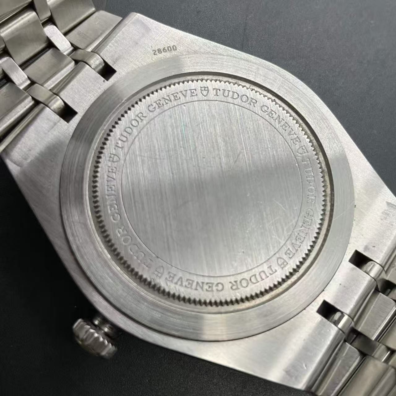 Tudor Black Roman Dial Royal M28600-0003 Men’s Watch Automatic 41mm Date