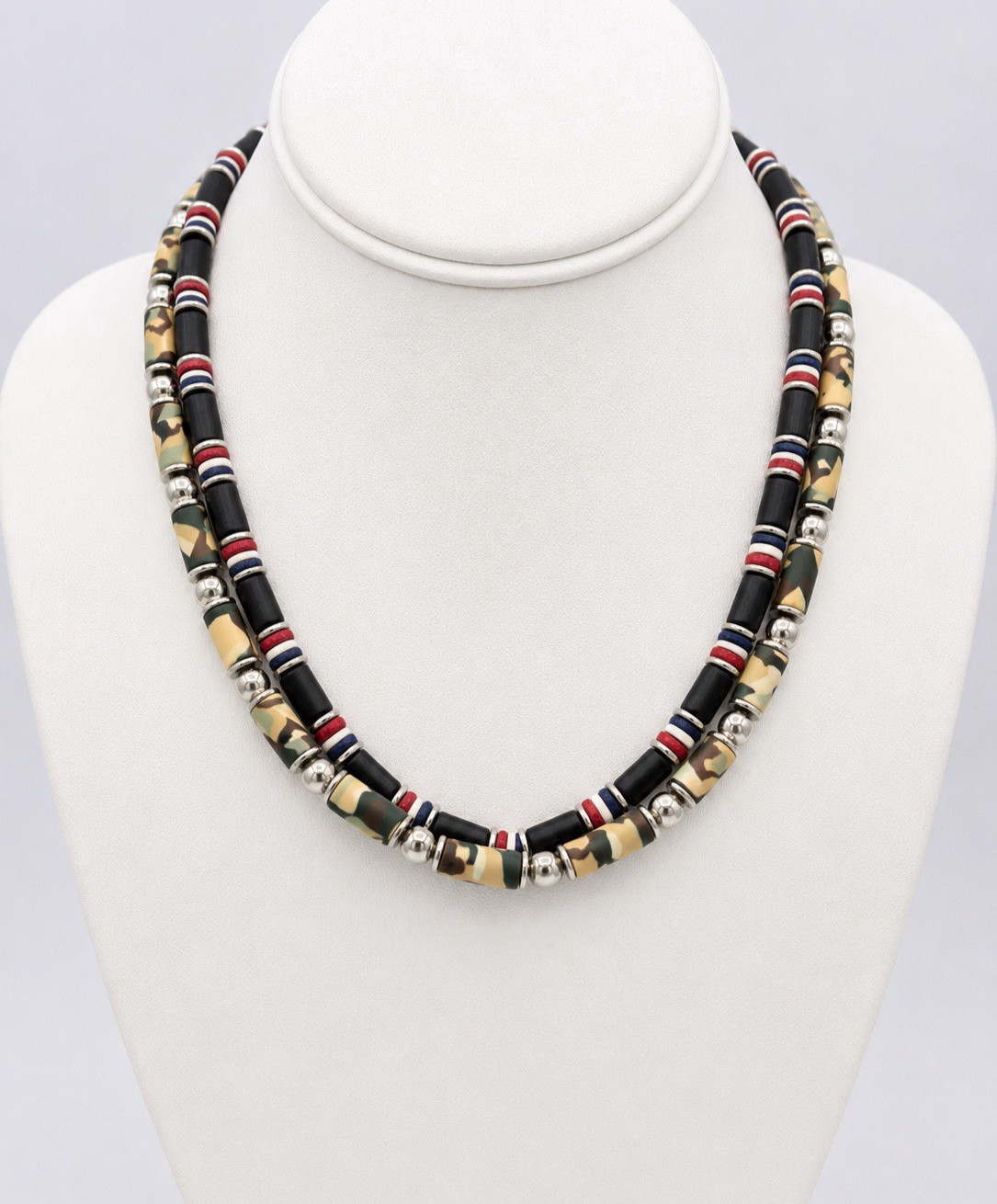 Lot of 2 Y2K Surfer Skater Beaded Necklaces Camo Black Red White Blue