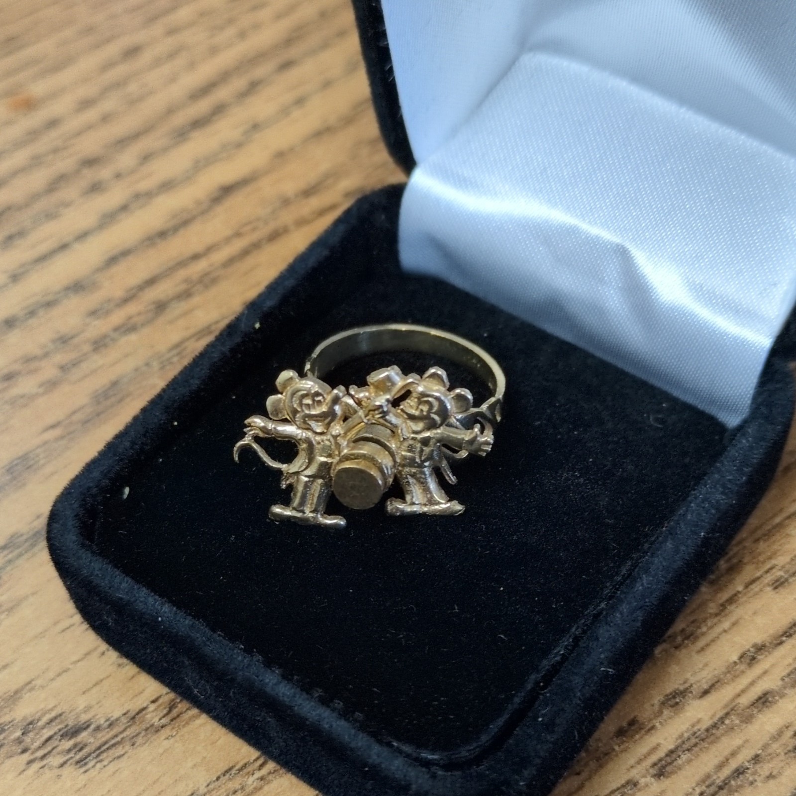 Vintage 10k Yellow Gold Mickey Mouse Spinner Ring-3.9 Grams, Size 7