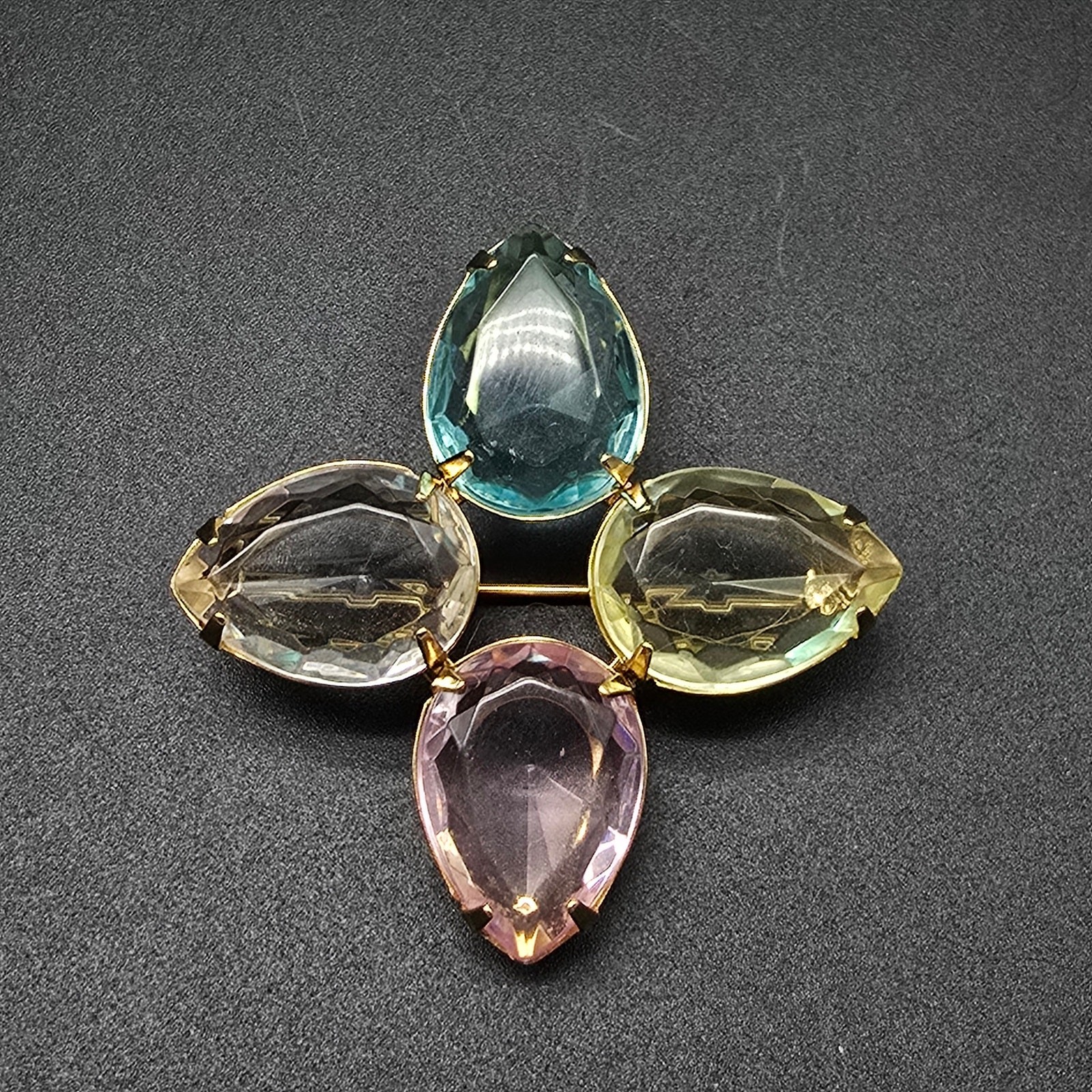 Avon 1986 Pastel Accent Brooch Tear Drop Rhinestones Spring Easter Vintage