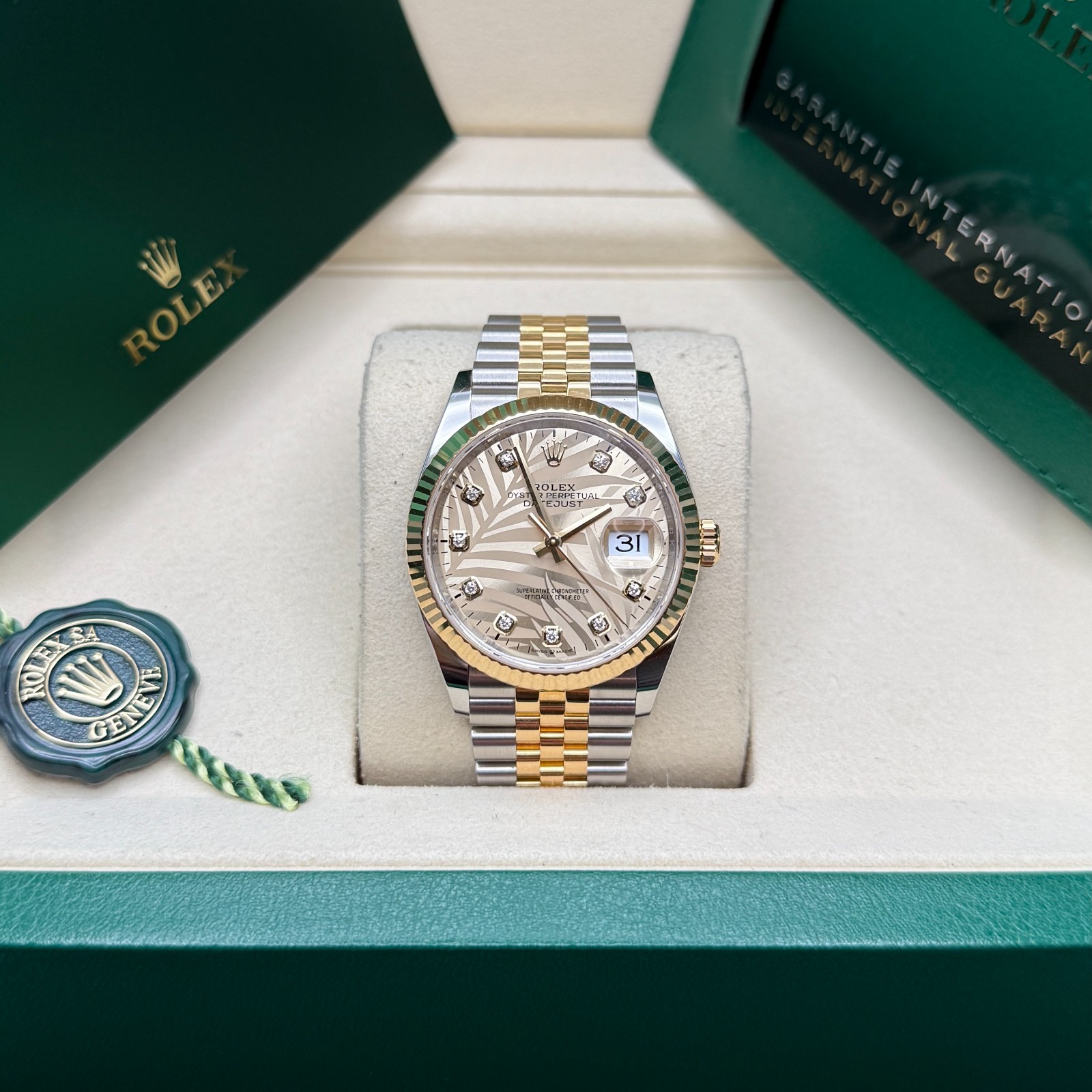Rolex Datejust 36 Champagne Palm Diamond Two Tone Yellow Gold Fluted Jubilee
