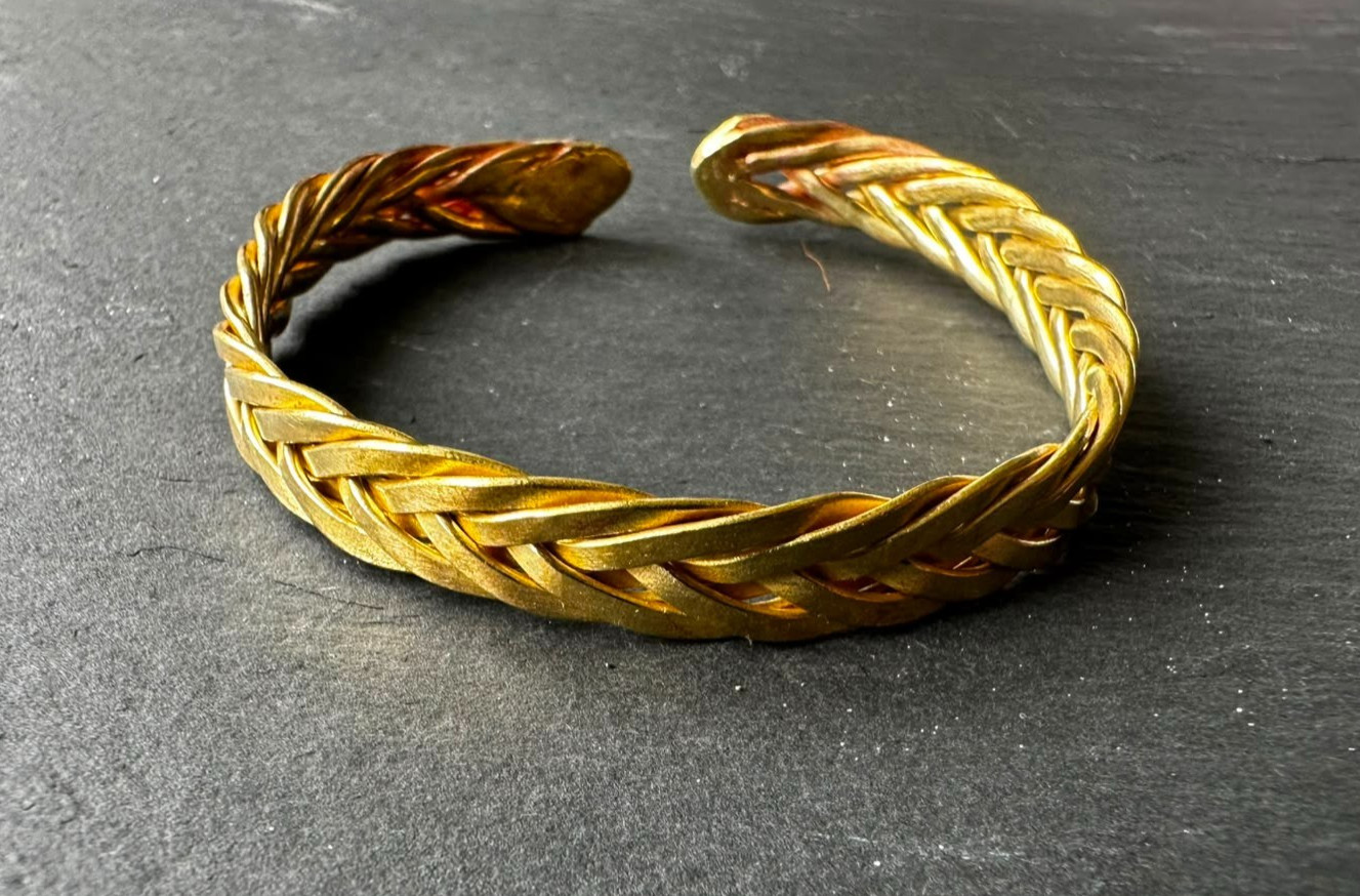 Handmade Brass Cuff Bracelet Men’s Adjustable Artisan Spain 20g 17cm Wide