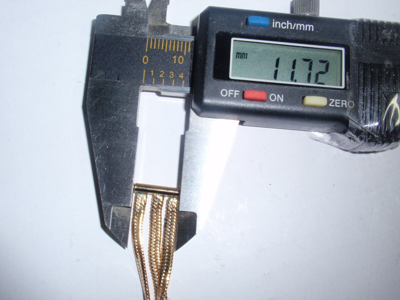 New~ 11.8mm width ~ 6″ to 7.5″ Goldtone S/S mesh cord Lady watch Band #HB 356