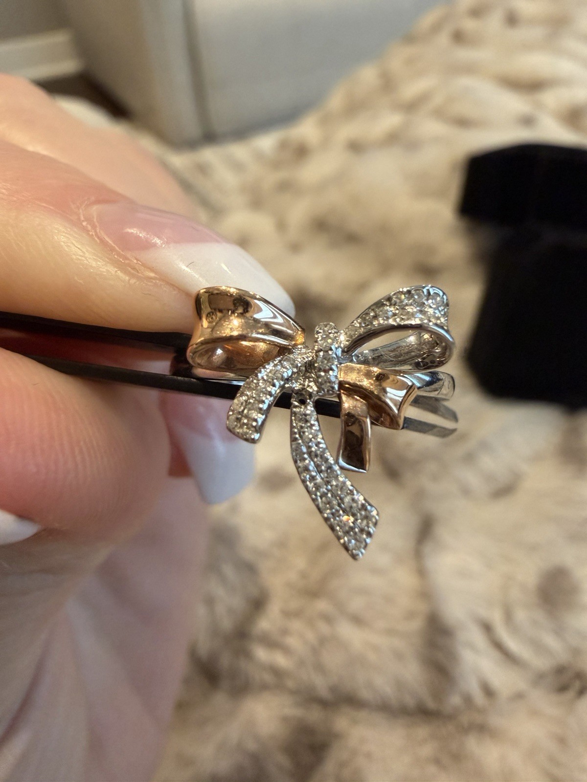 Women’s Bow Knot 14K Gold Two Tone Right Hand Ring
