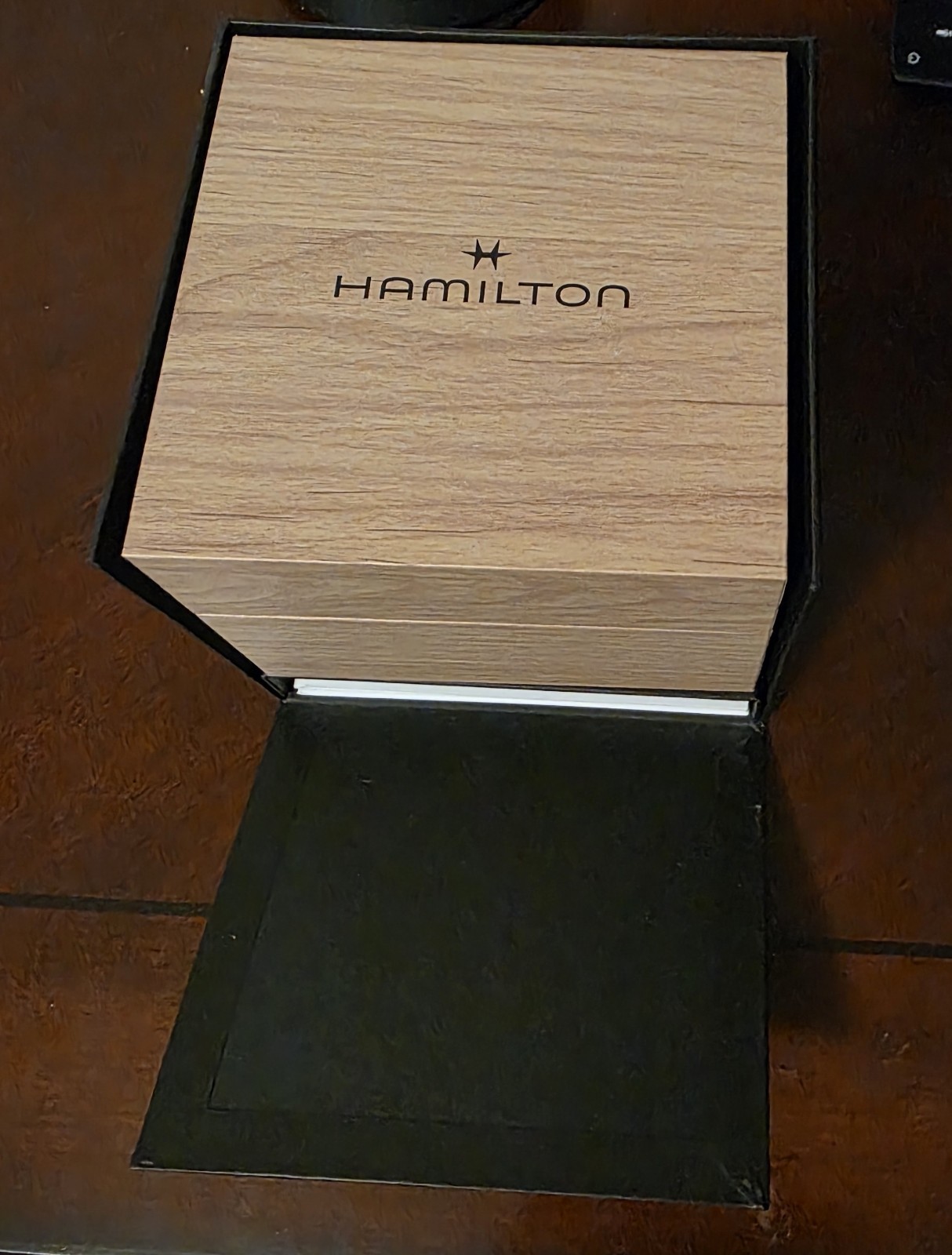 Hamilton Khaki Field Men’s Black Watch – H69529933