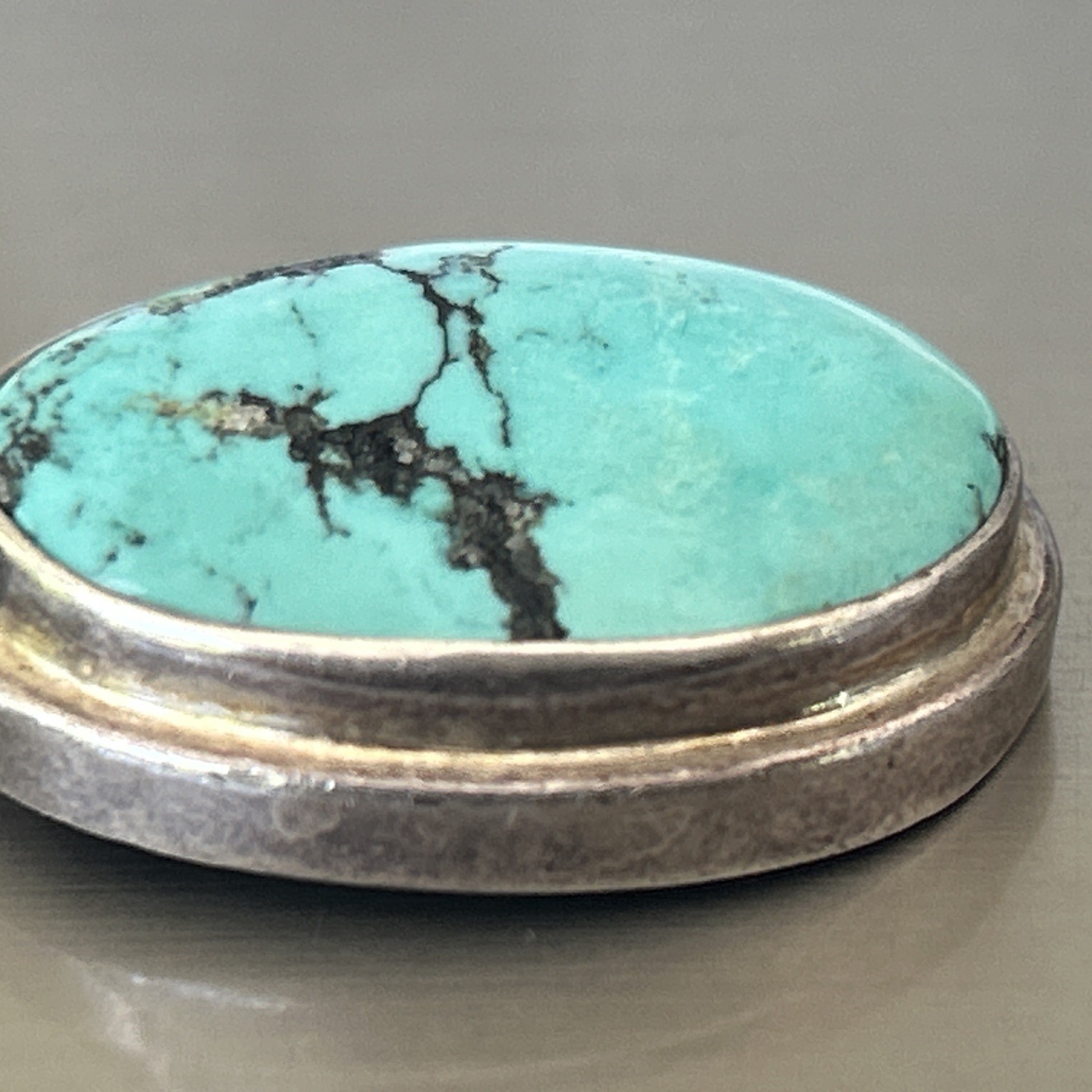Vintage Turquoise Silver Oval Pendant 1 1/2″ x 3/4″ 13G