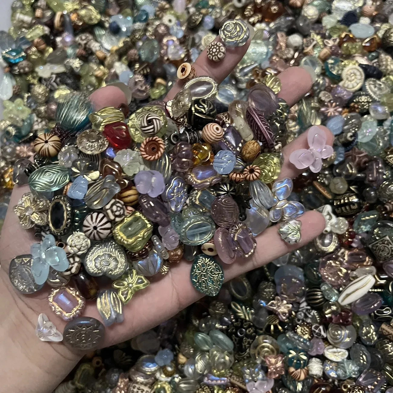 Vintage Now Bulk Jewelry bead Lot 130Pc ALL Brand New Untested 200+Mix and Matc