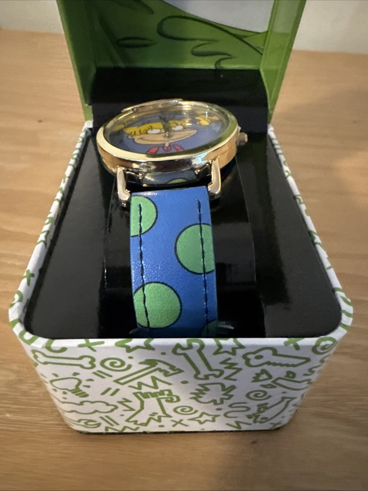 Accutime Nickelodeon Rugrats Adult Women’s Analog Watch