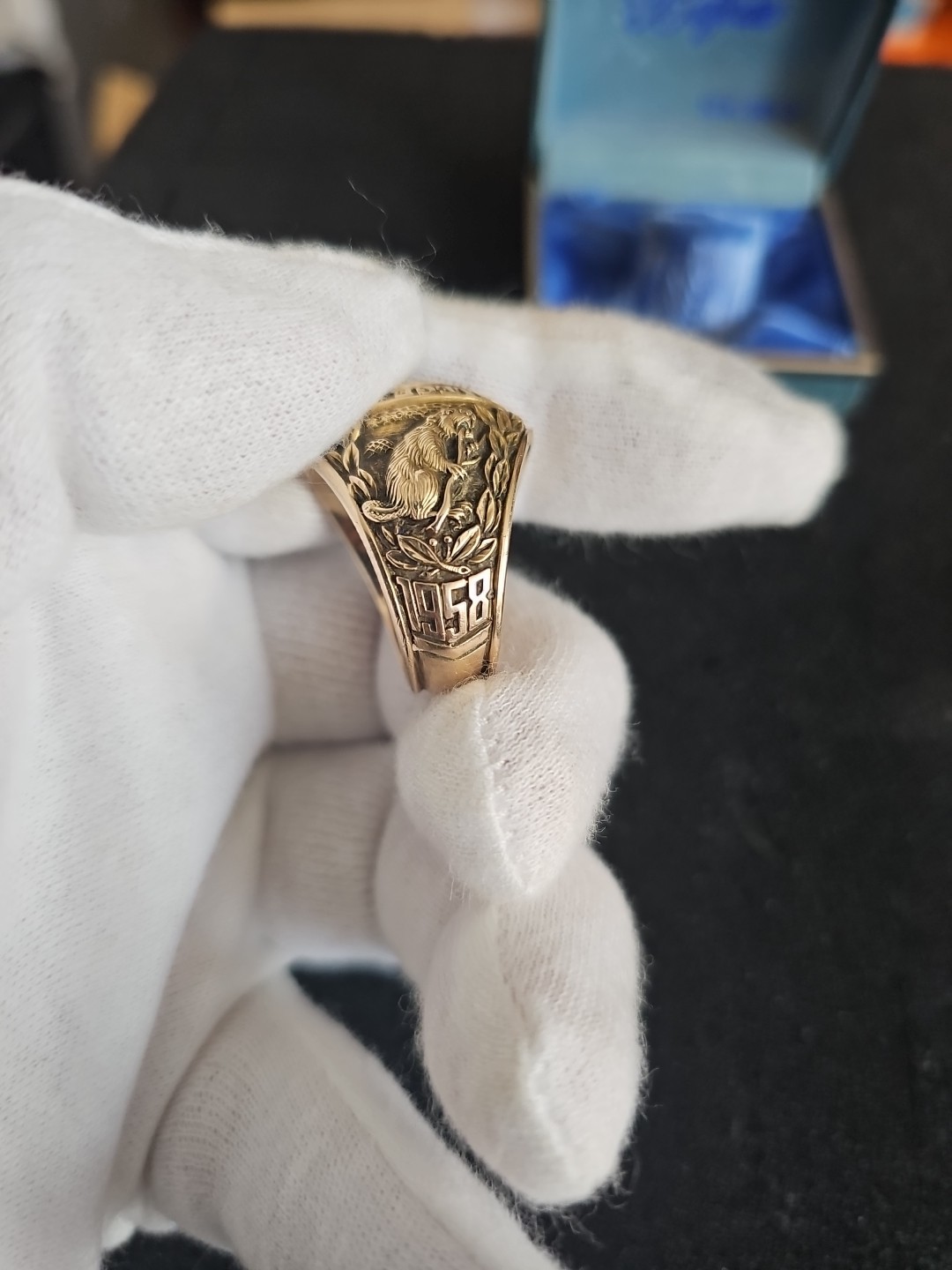 Vintage 1958 Balfour 10K Yellow Gold The City College New York Ring 23.4 Grams