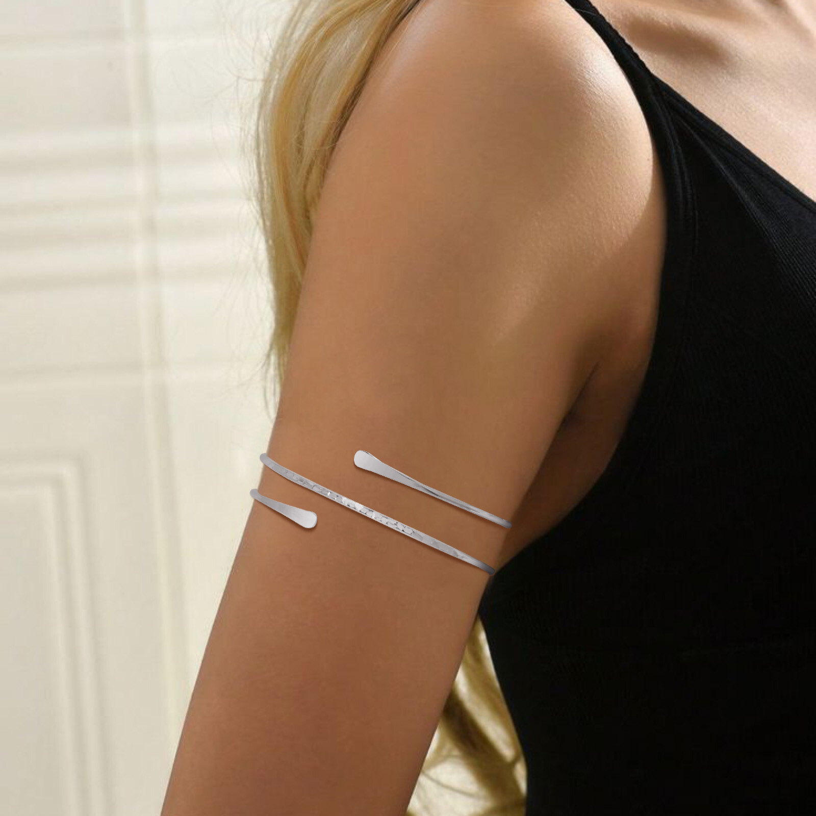 VNOX Upper Arm Bracelet Cuff Bangle Minimalist Coil for Women Irregular Armband
