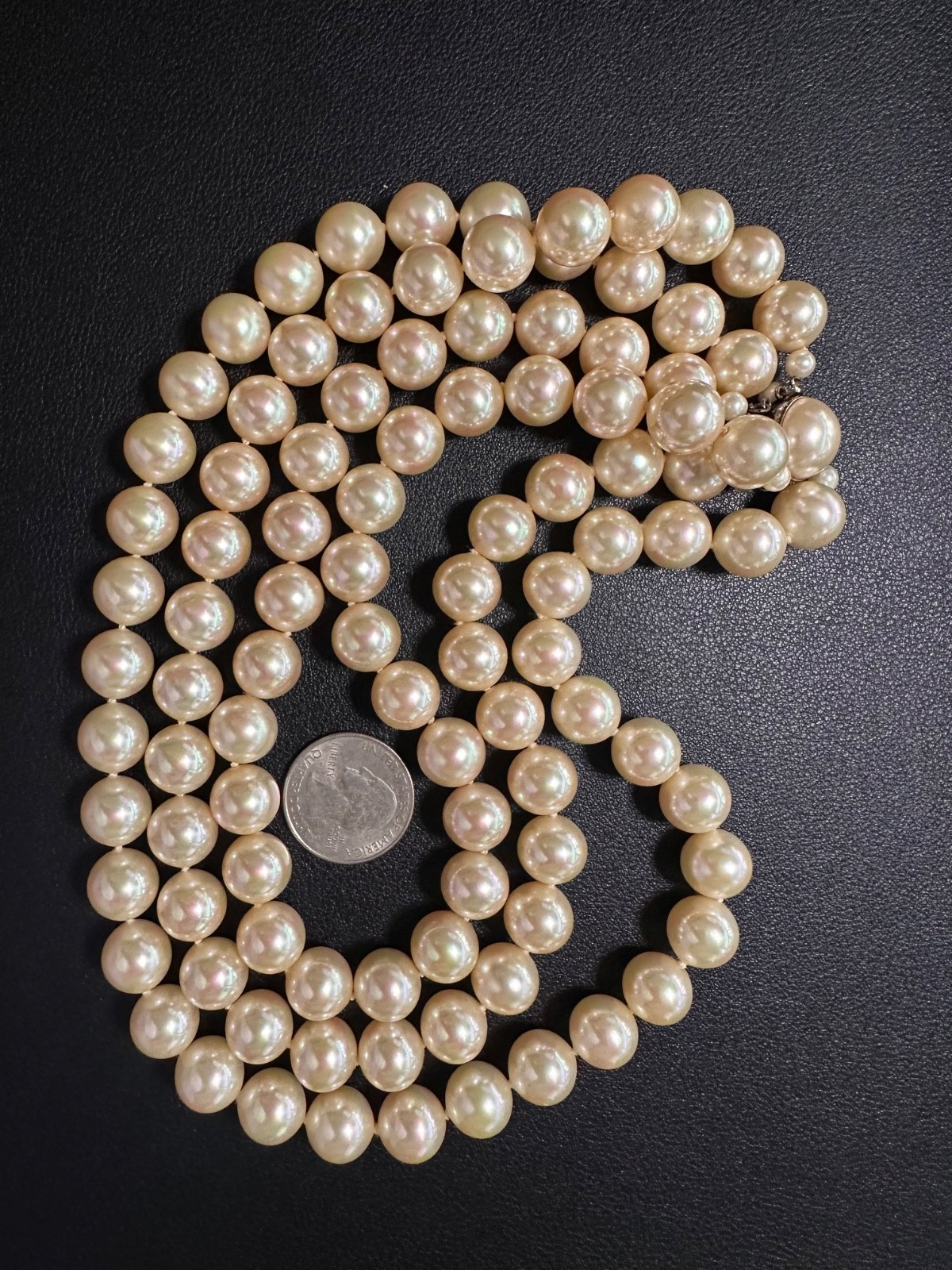 Vintage Majorica Simulated Pearl Necklace w/Box