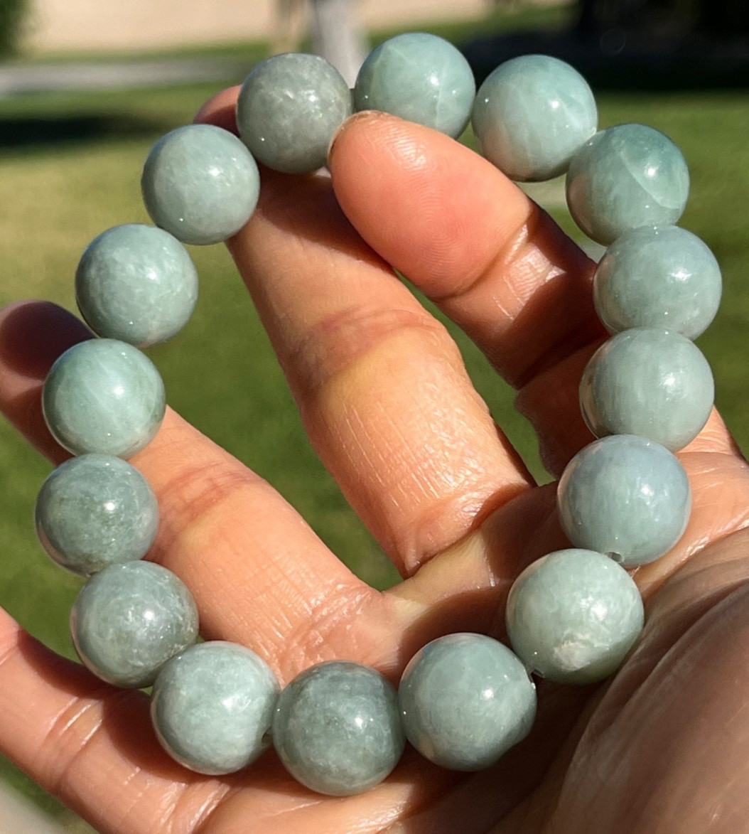 Natural Burmese Jadeite Jade Bead Bracelet 13.4mm-13.9mm Type A Untreated 69.5g)