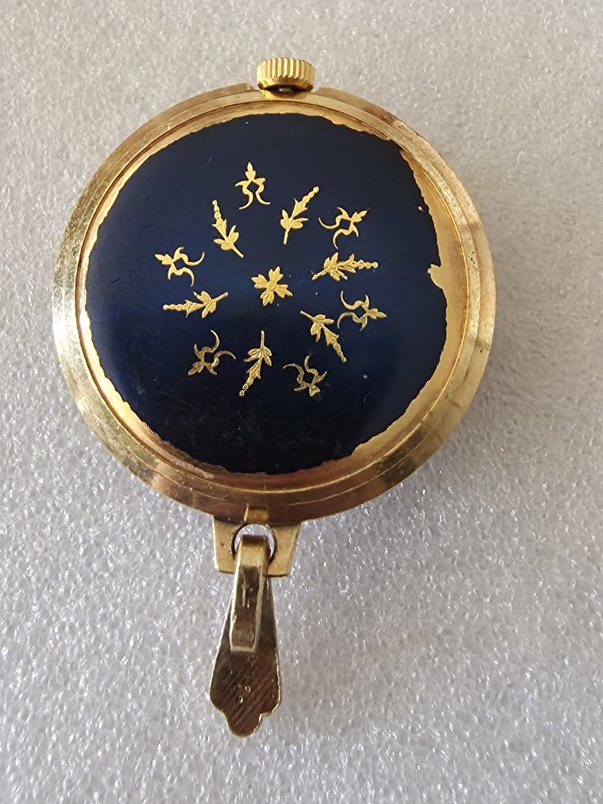 Vintage Waltham Swiss Made 17-Jewel Mechanical Pendant Watch