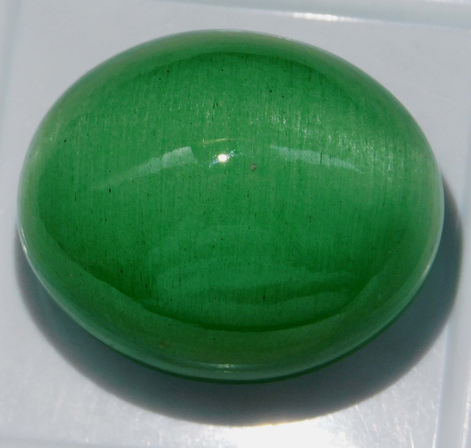 104.35 Ct Untreated Natural Green Chrysoberyl Cat’s Eye Cabochon Cut Gemstone
