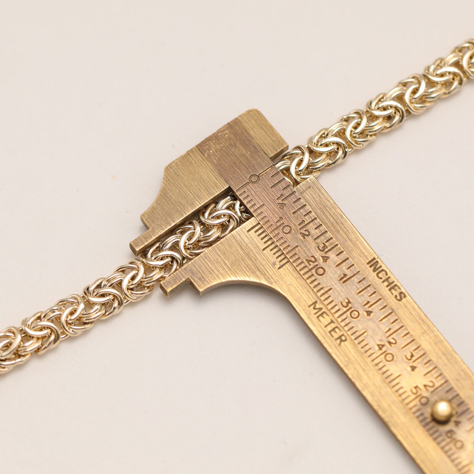 10K GOLD Textured 11mm Graduated Byzantine Chain Necklace Fancy Lock Yellow Gold