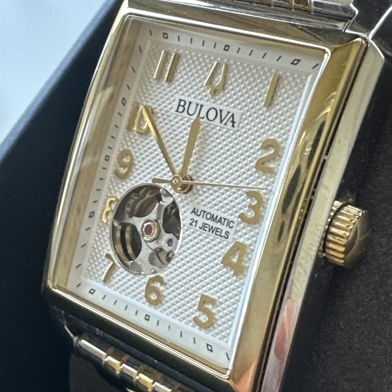 Bulova Men’s Sutton Classic Automatic Silver Stainless Steel Watch 33MM 98A308