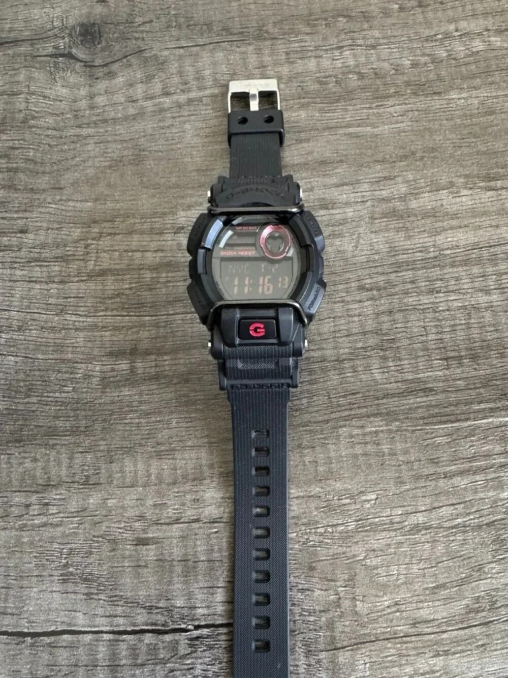 Used Casio G-Shock GD-400 Series GD400-1 Digital Watch