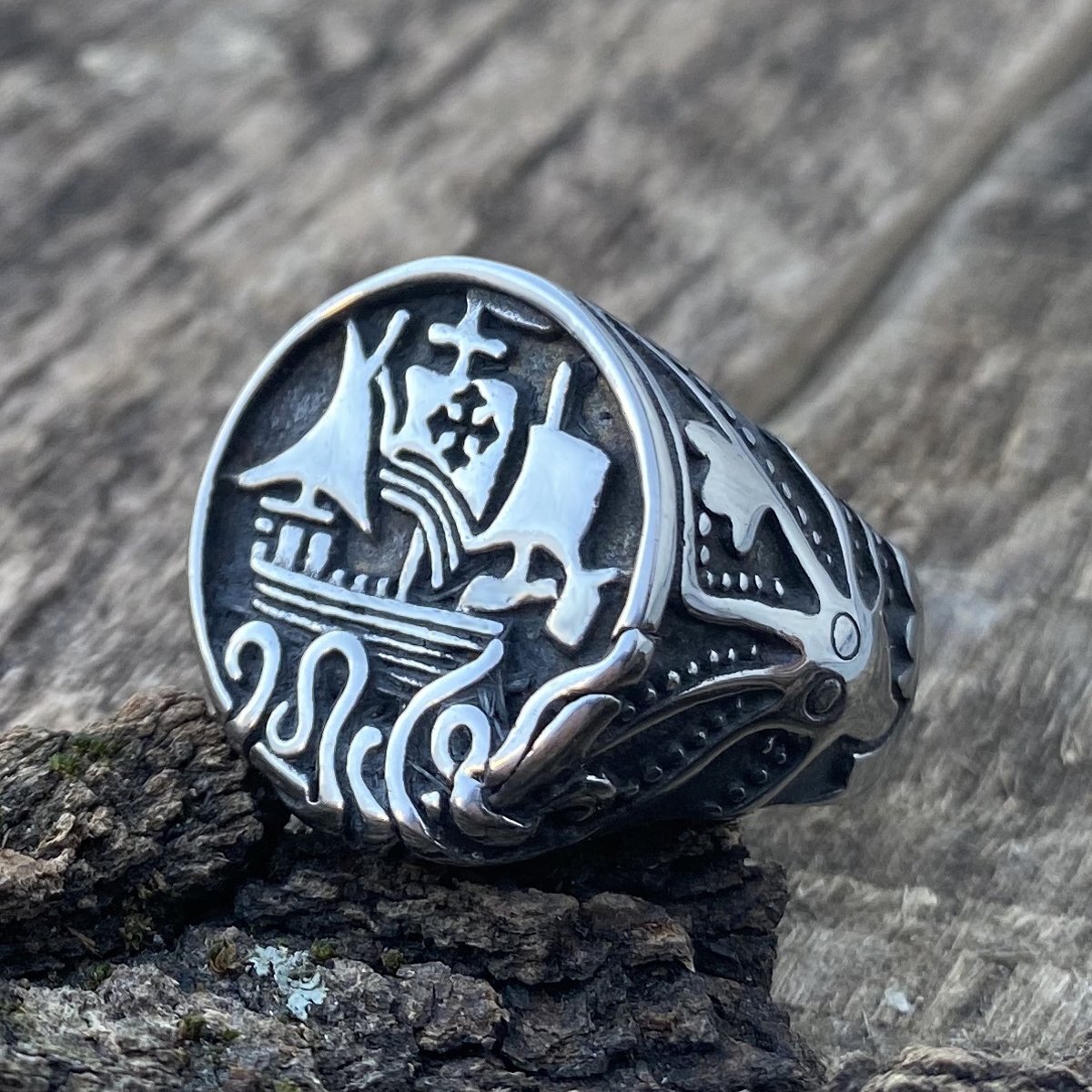 MENDEL Mens Viking Pirate Nautical Ship Octopus Ring Stainless Steel Size 7-15