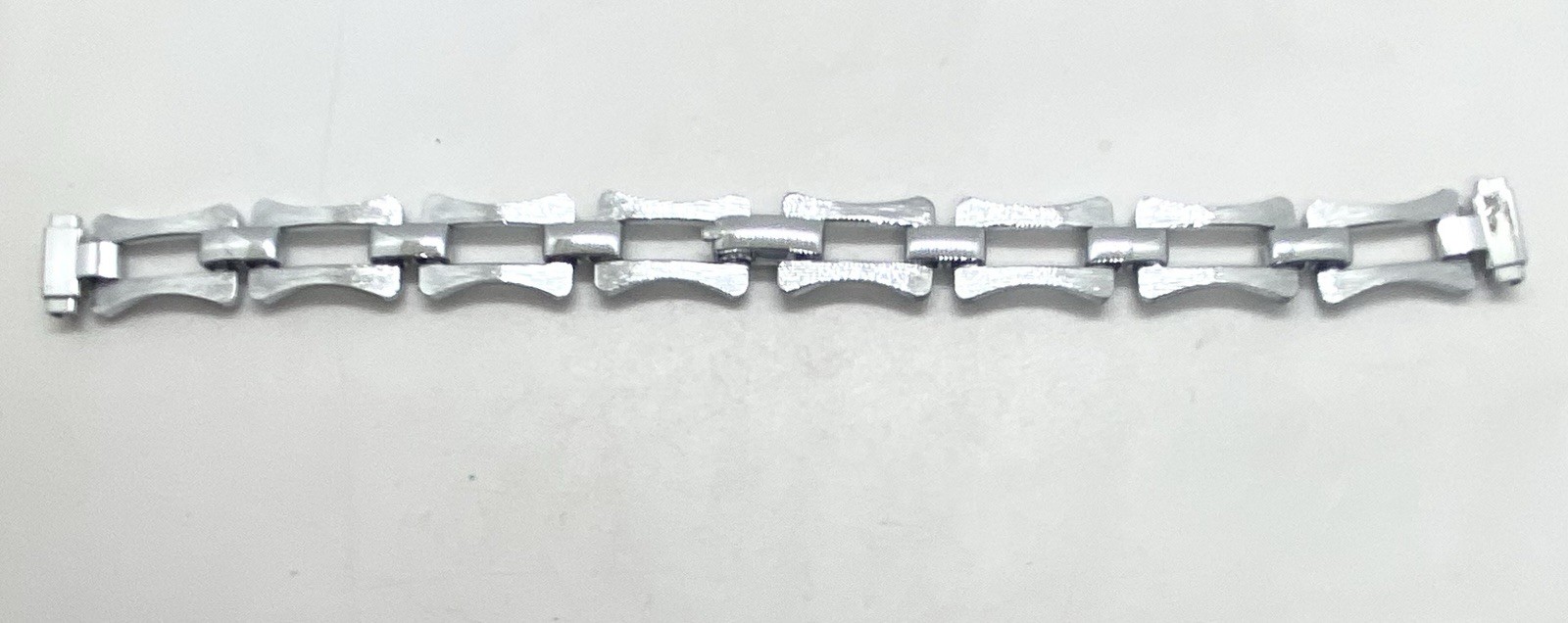 VTG NEW ULTRA-TWIST Silver Bamboo Fancy Link Fashion Watch Band 9-11mm Lugs