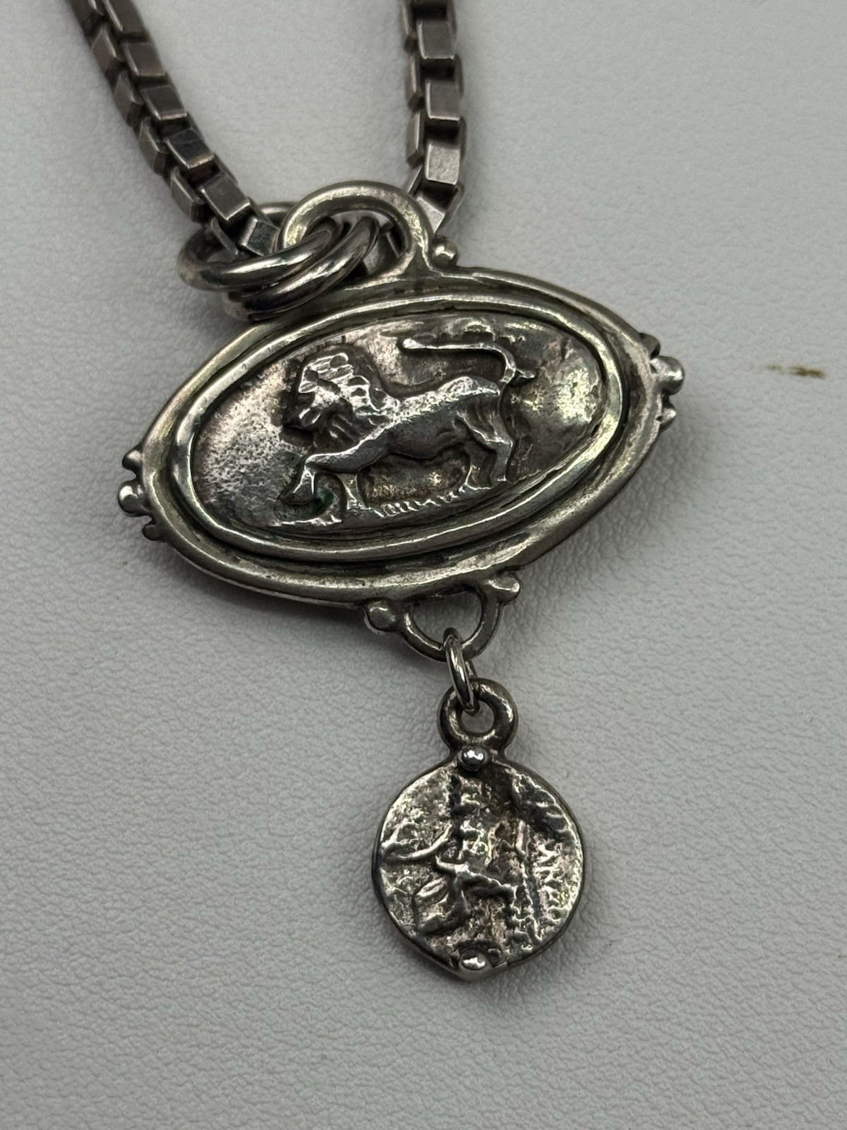 Reversible Pendant Chariot Lion Sterling Silver Necklace 3.9mm Box Chain 16″ 60g