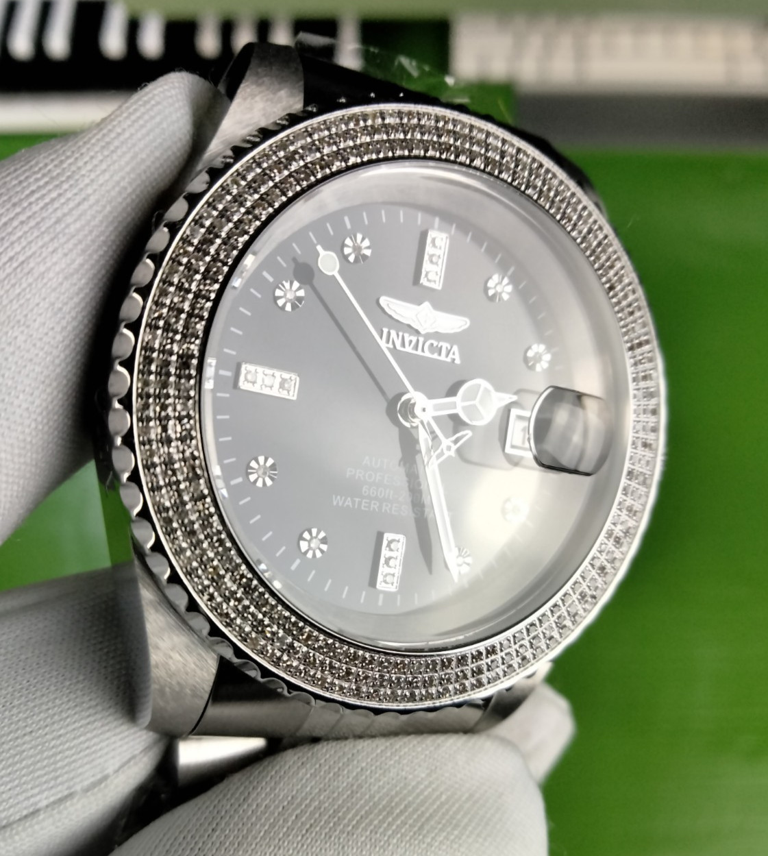 Invicta Pro Diver 38291 Diamond Automatic Watch 42 mm Steel 287 Diamonds WR 200M