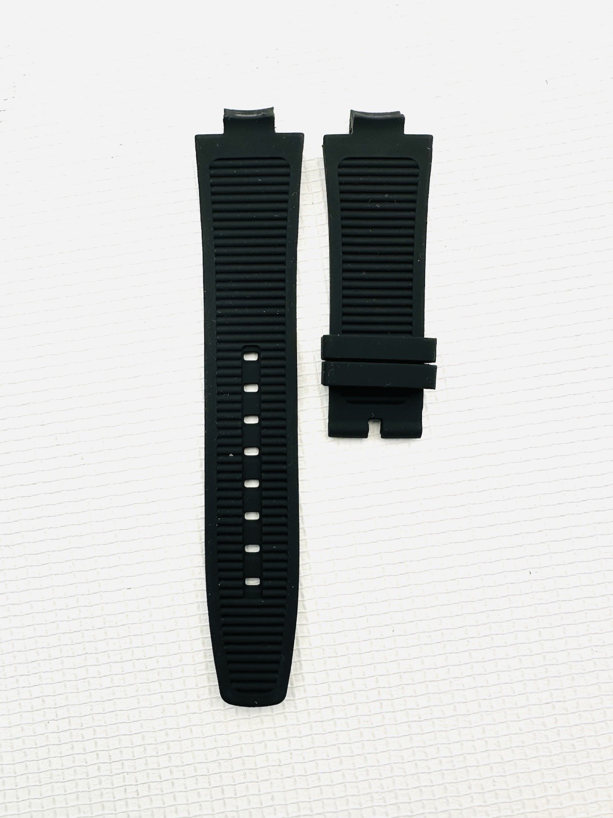 VERSACE WATCH STRAP, VE2H , BLACK RUBBER , TONGUE BUCKLE STRAP , VERSACE STRAP