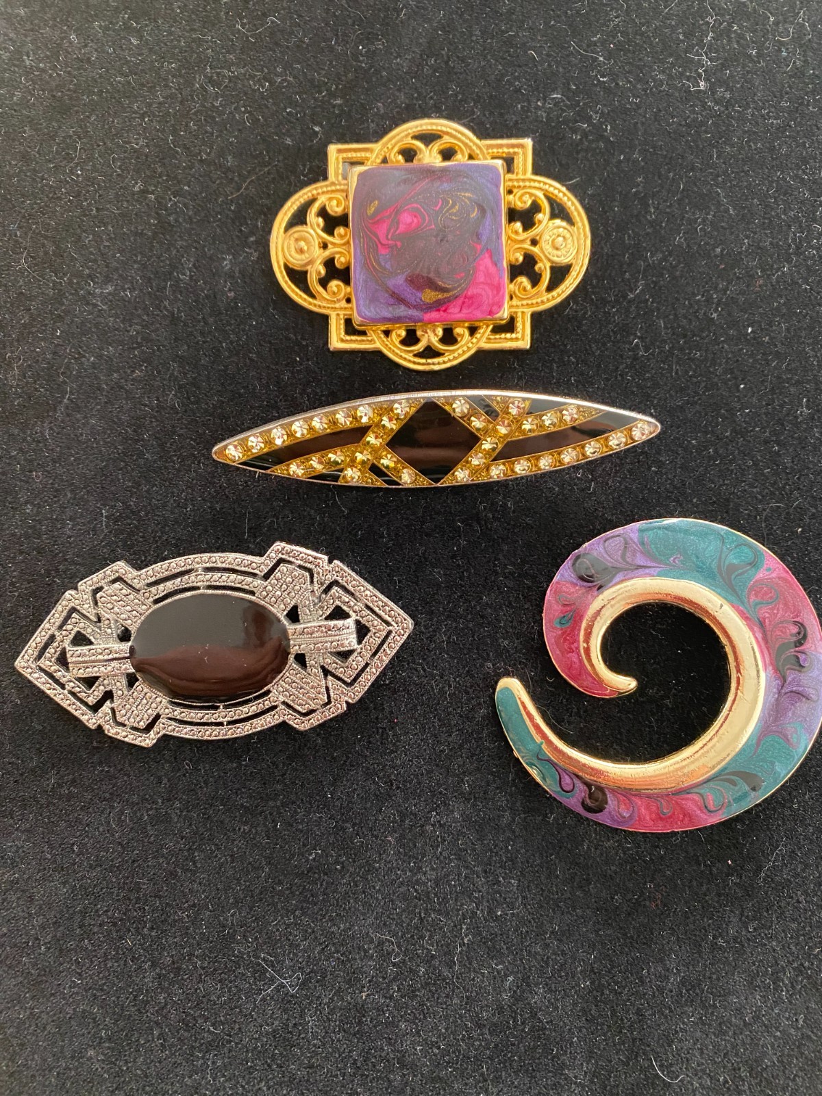Vintage Lot Of 4 Art Deco Colorful Enameled Brooch Pins Silver & Gold Tones