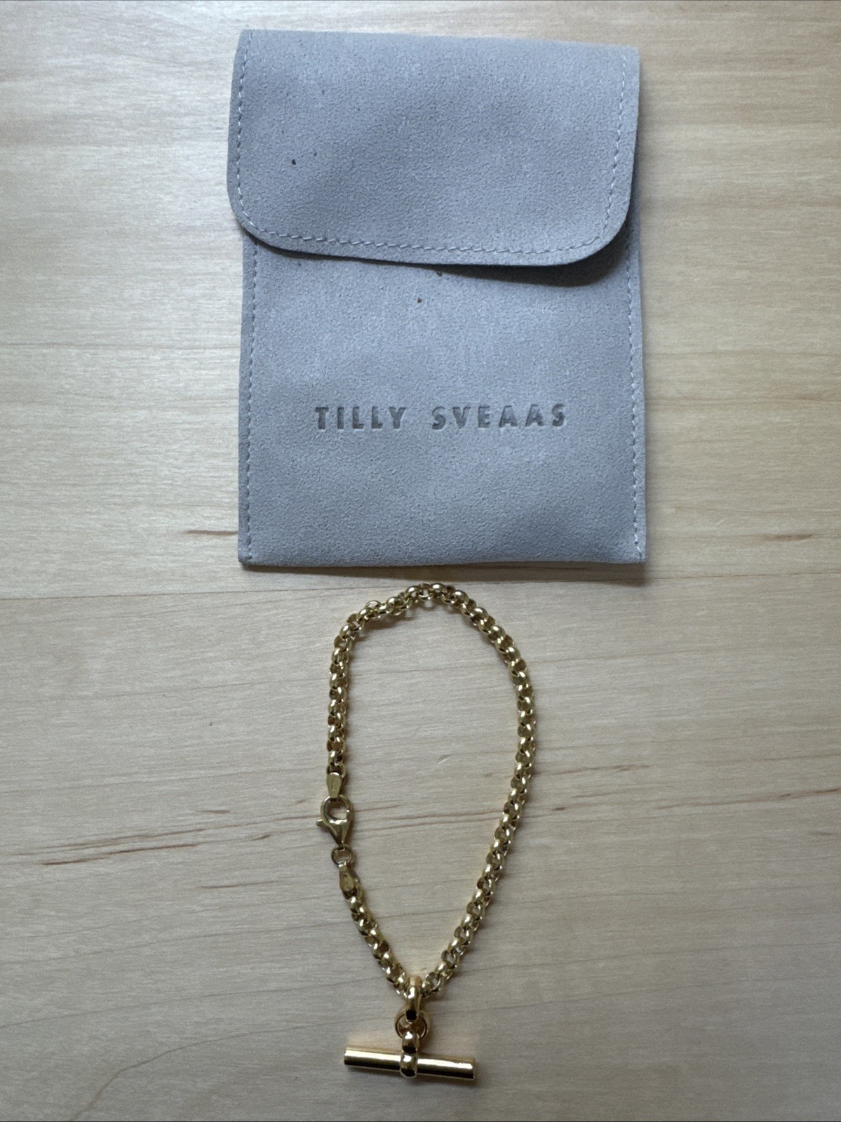 Tilly Sveaas GOLD BELCHER BRACELET WITH GOLD T-BAR