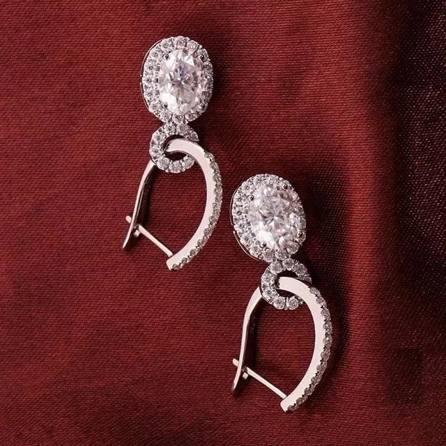 Oval Cut Simulated Diamond Drop/Dangle Clip On Earring In 14K White Gold Plated