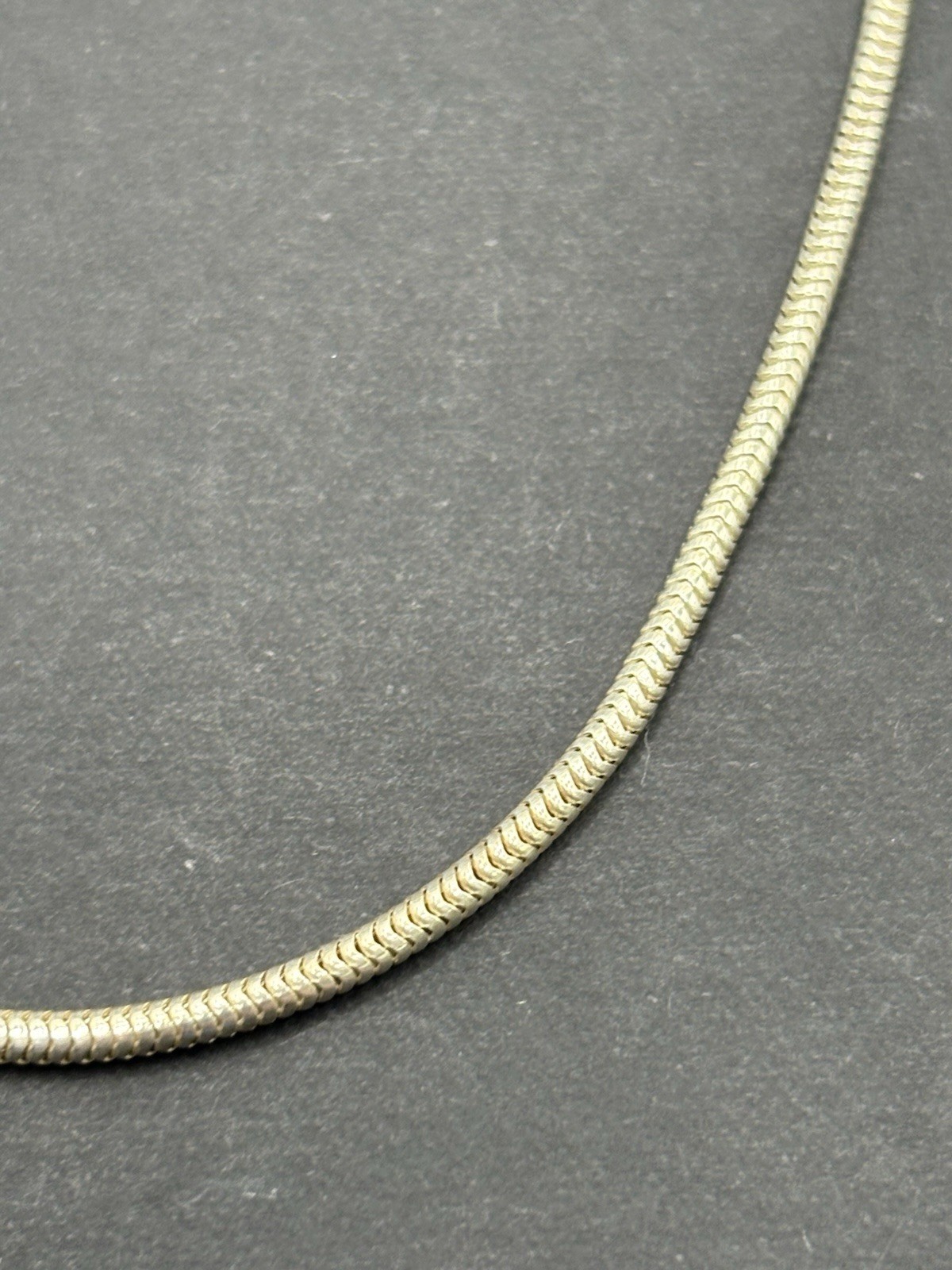 Vintage Sterling Silver 24″ Snake Chain Necklace 1.95MM 9 Grams G2
