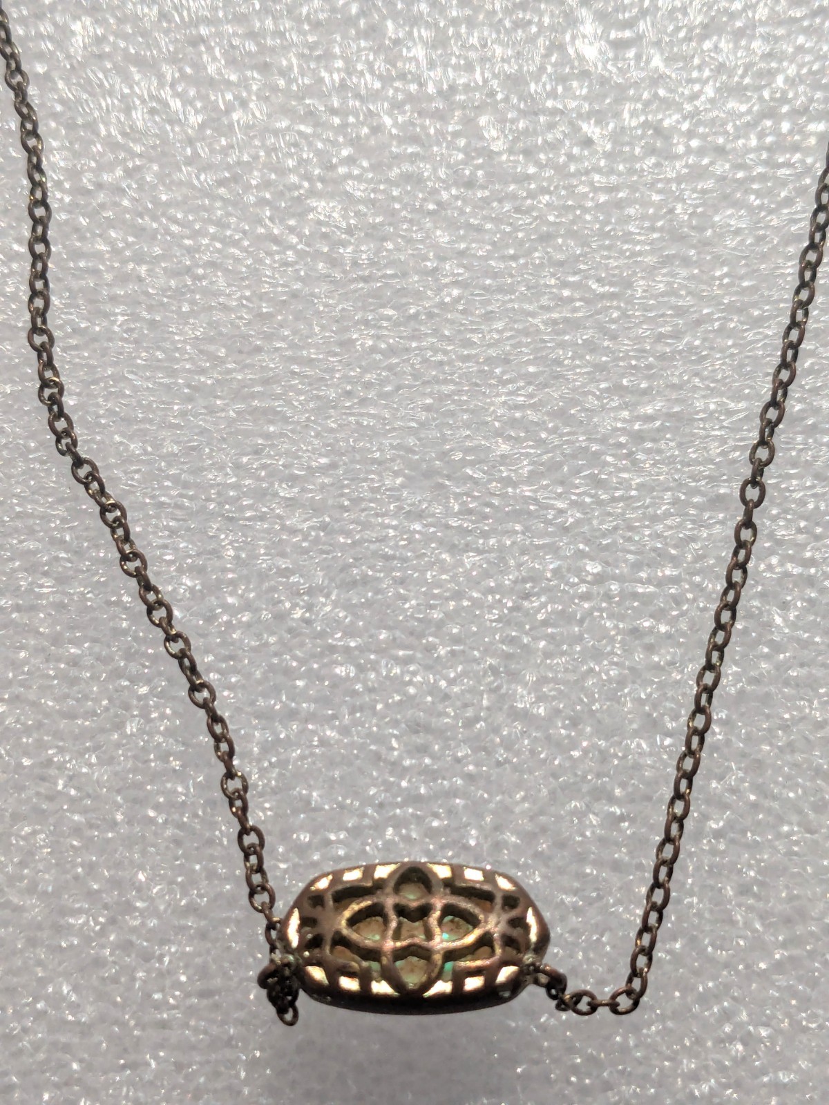 Kendra Scott “Elisa” Pendant 14” Necklace Iridescent Dichroic Glass Extender B26