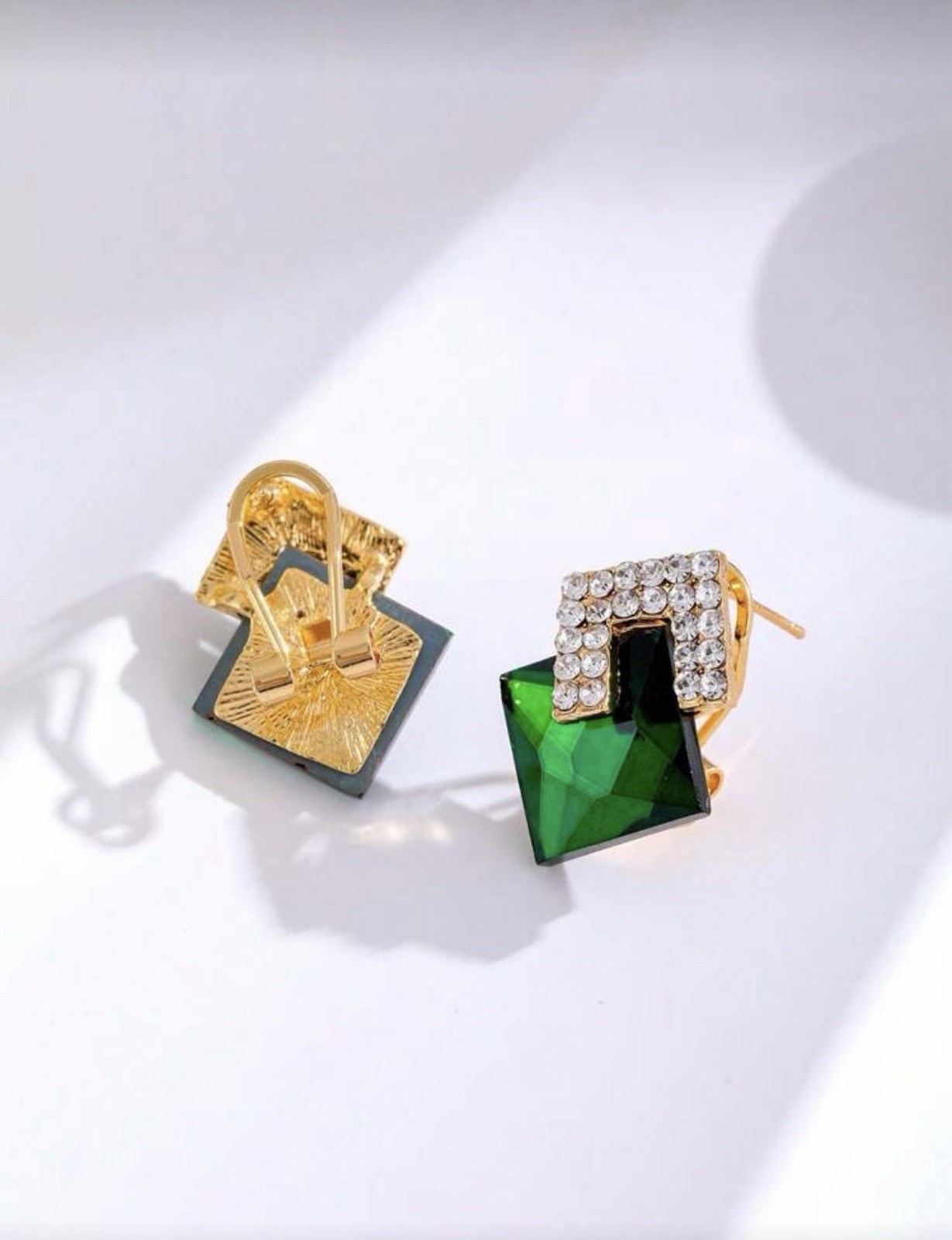 Glam Green Rhinestone Geometric Clip-On Stud Earrings