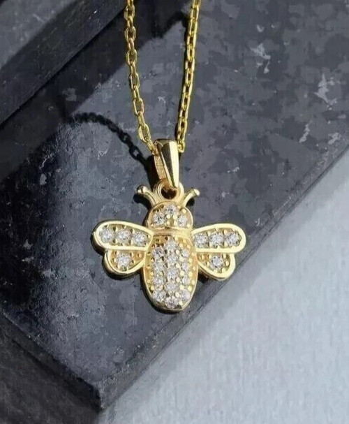 Gorgeous Mini Bee Pendant 1Ct Round Cut VVS1 Moissanite 14K Yellow Gold Plated