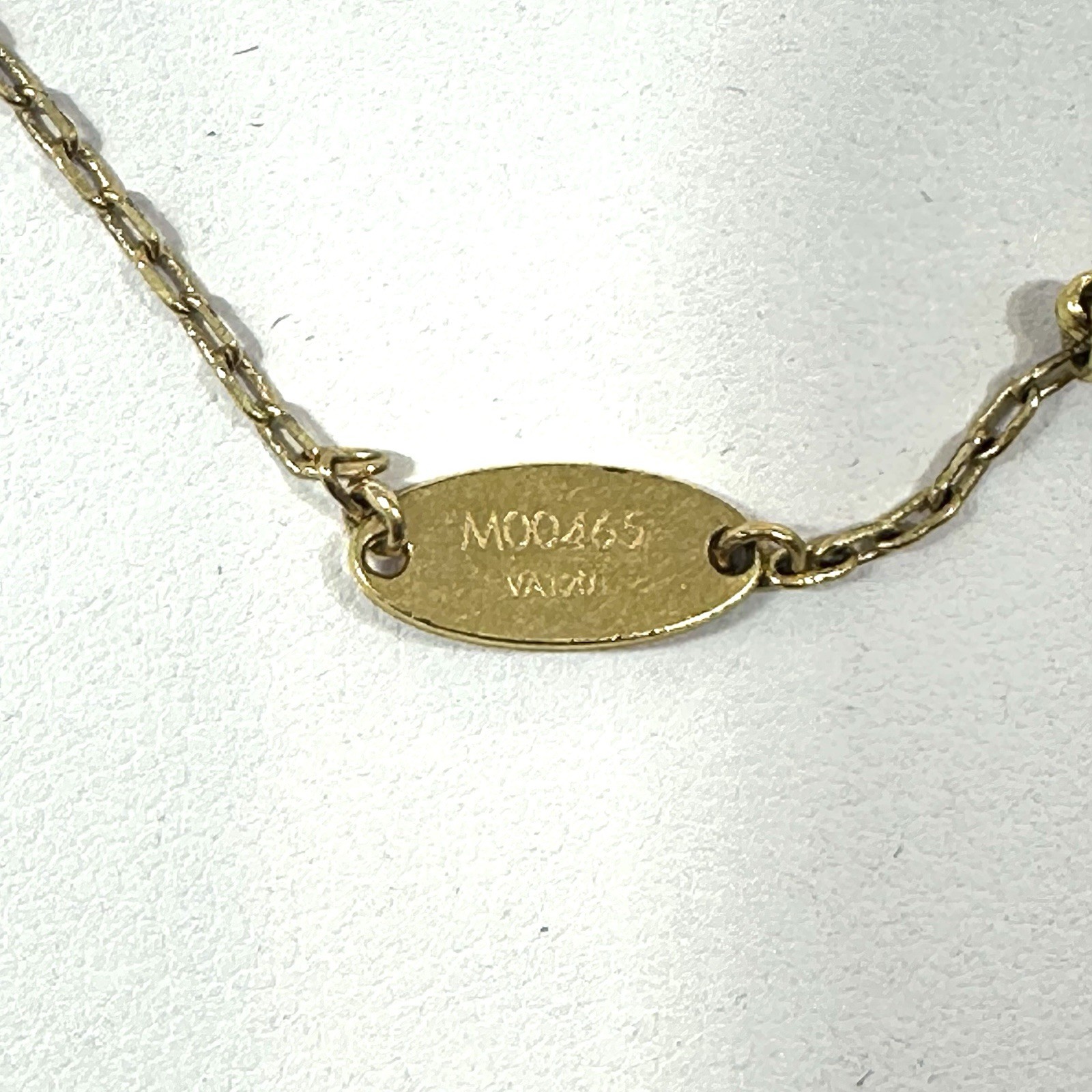 Louis Vuitton Collier Heart Foreign Love Necklace Gold Plated – Dust bag/Box