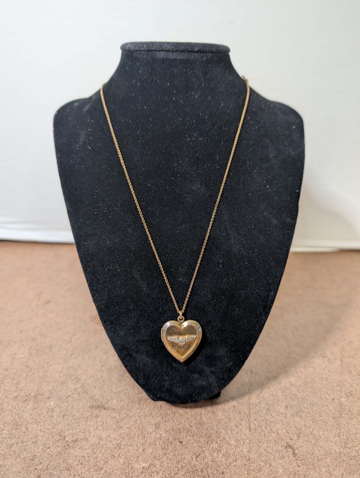 Vintage WWII Sweetheart Locket Necklace Wings Pendant 12k Gold Plated Sterling