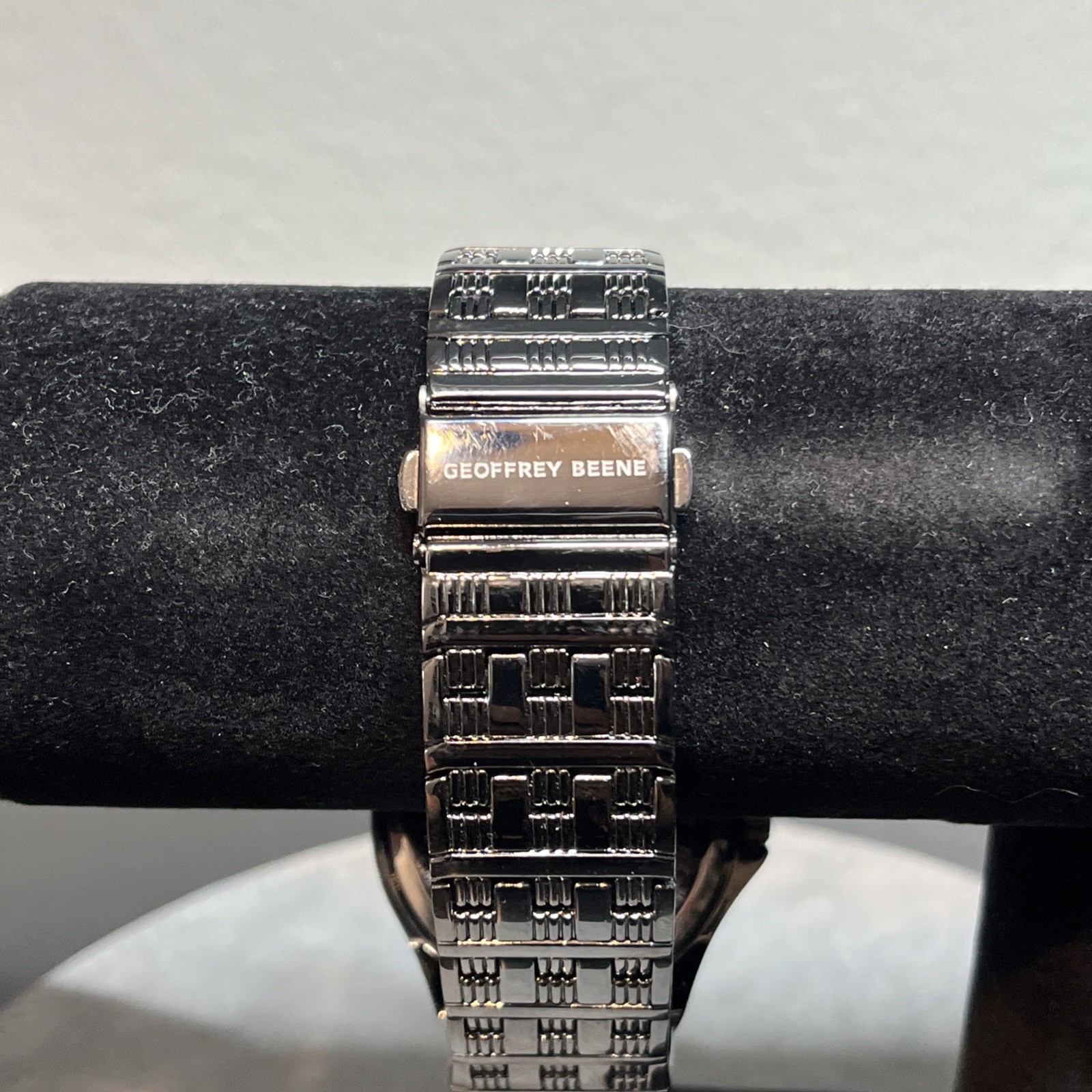 Geoffrey Beene Diamond Men’s Blue Dial Multi-Dial Quartz Silver Bracelet Watch