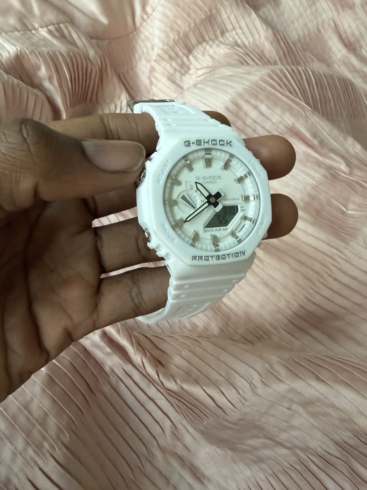 Casio G-SHOCK GA-2100 Shock-Resist Analog/Digital White Resin 200m 45mm