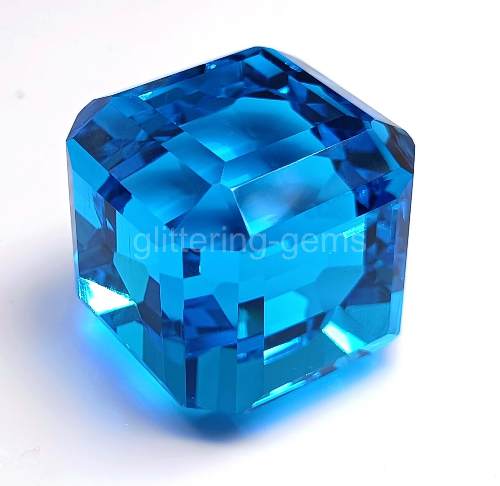 Natural 241.5 Ct Sri Lanka Blue Sapphire Cube Cut | IGL Certified Loose Gem 5JOR
