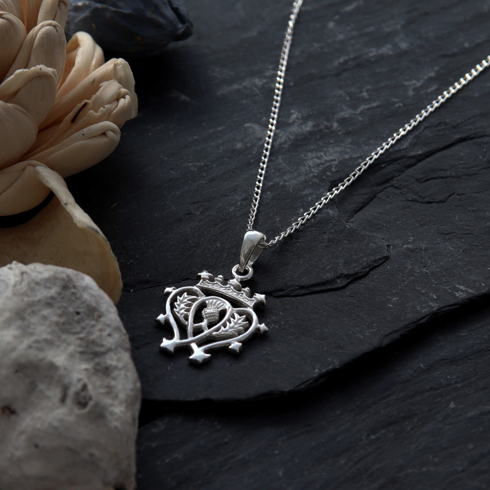 Sterling silver Scottish Luckenbooth pendant necklace with 18″ silver chain