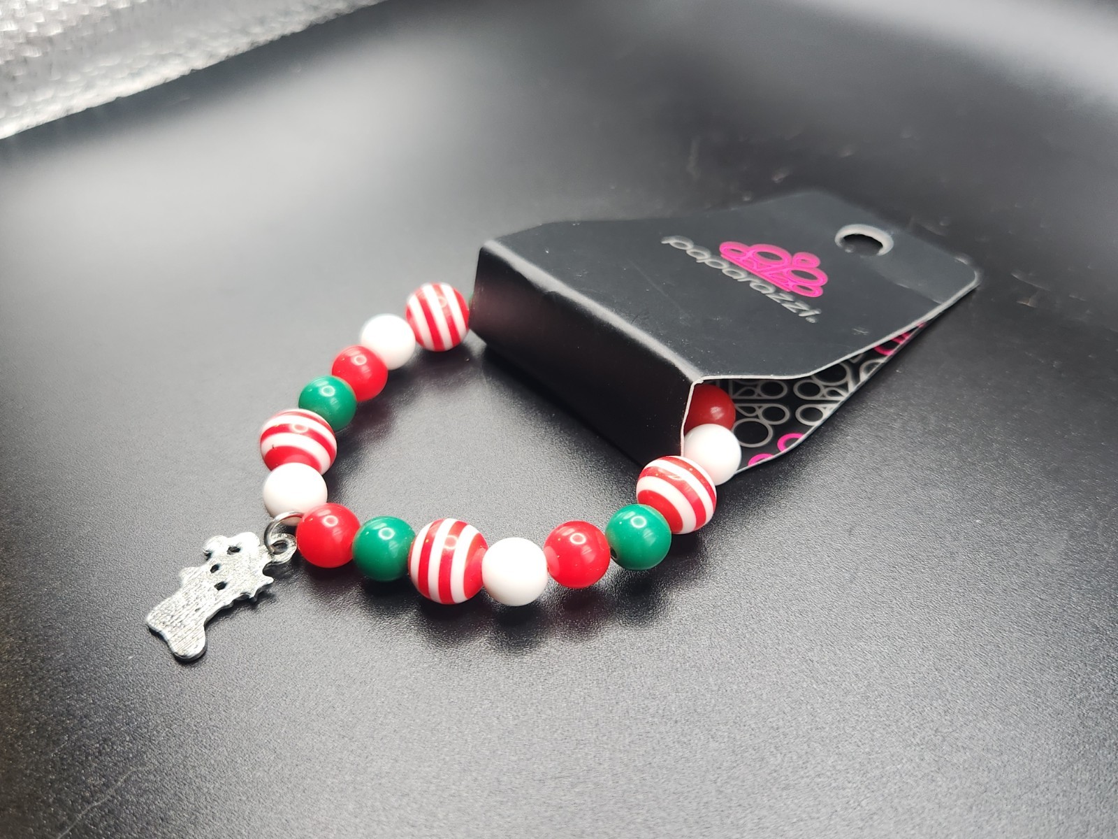 #0037 – Paparazzi Christmas Stocking Charm Stretch Beaded Bracelet Red Green…