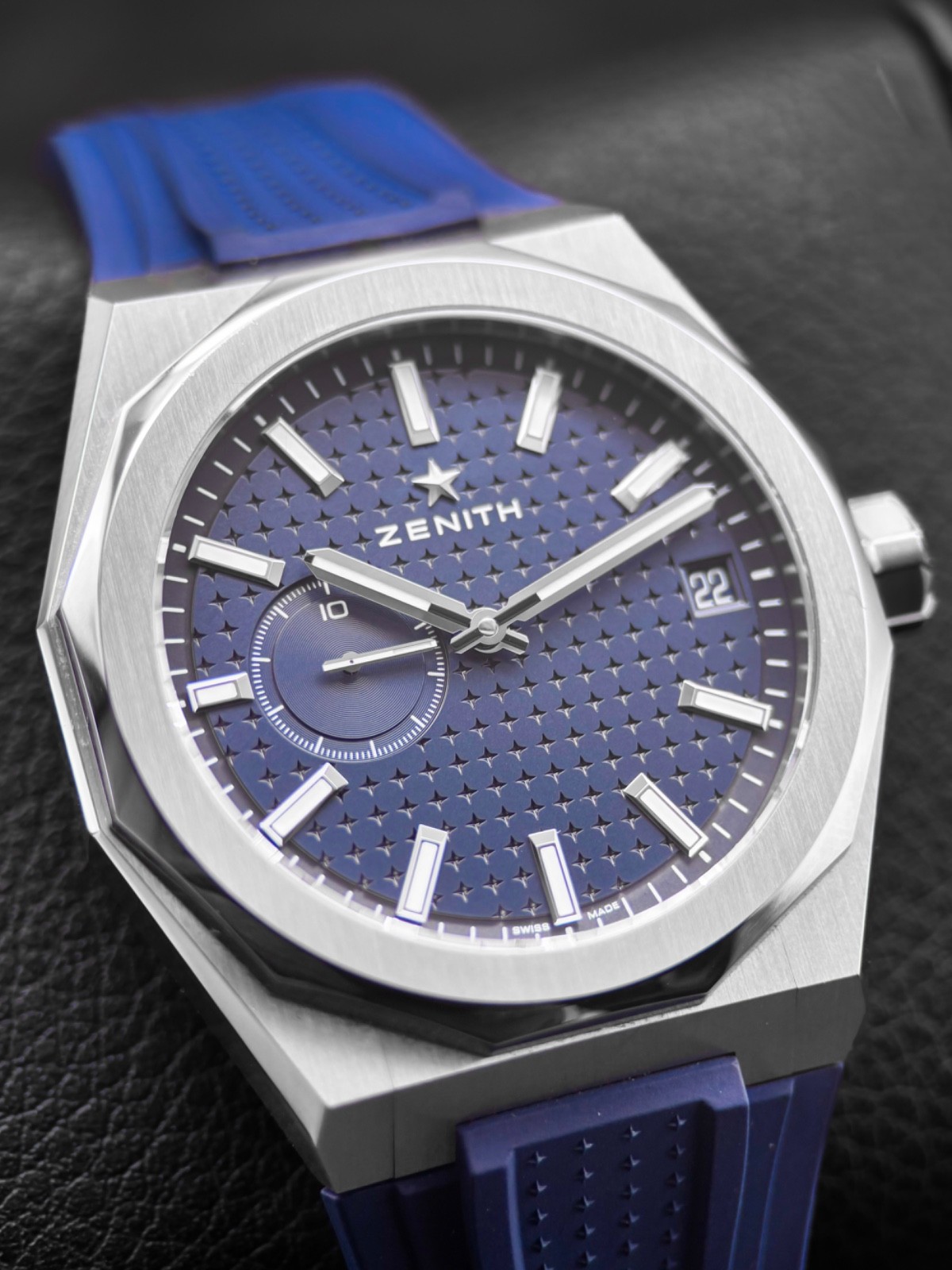 Zenith Defy Blue Men’s Watch Bracelet & Blue Strap B&P – 03.9300.3620/51.I001