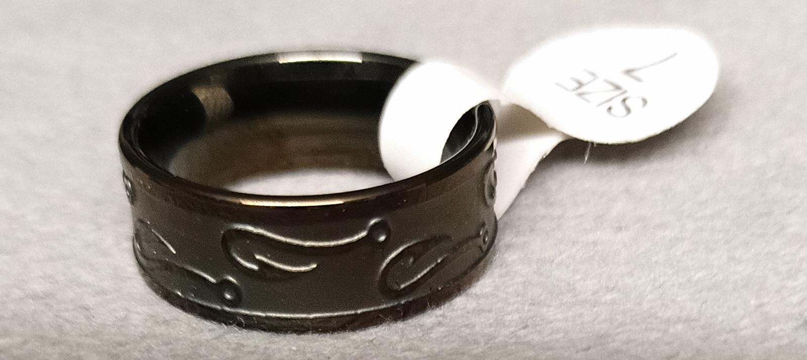 Fishing Hook Ring Band Size 7 New Brown Maroonish New Wide Wedding Fisherman