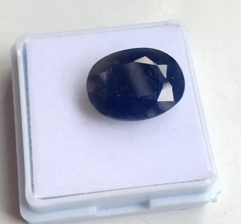 9 Carat Natural Blue Sapphire Oval Faceted Corundum Sapphire Loose Gemstone