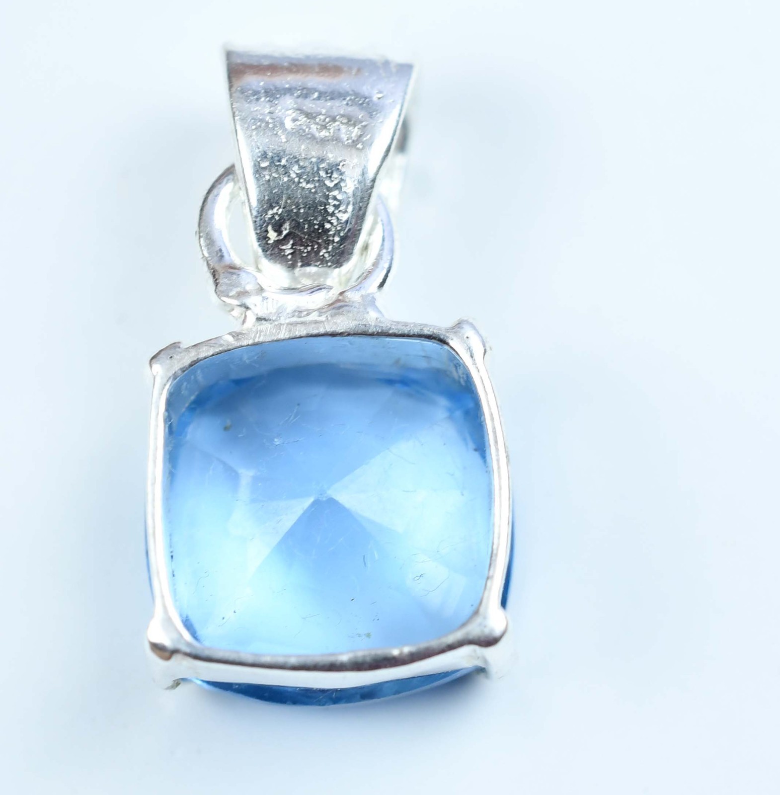 20.00 Ct Natural Aquamarine Cushion 925 Sterling Silver Pendant Certified