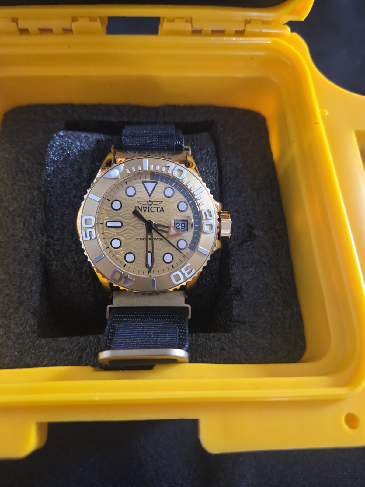 Invicta Ocean Predator Quartz Diver Watch Gold Tone Date Black NATO w/ Box