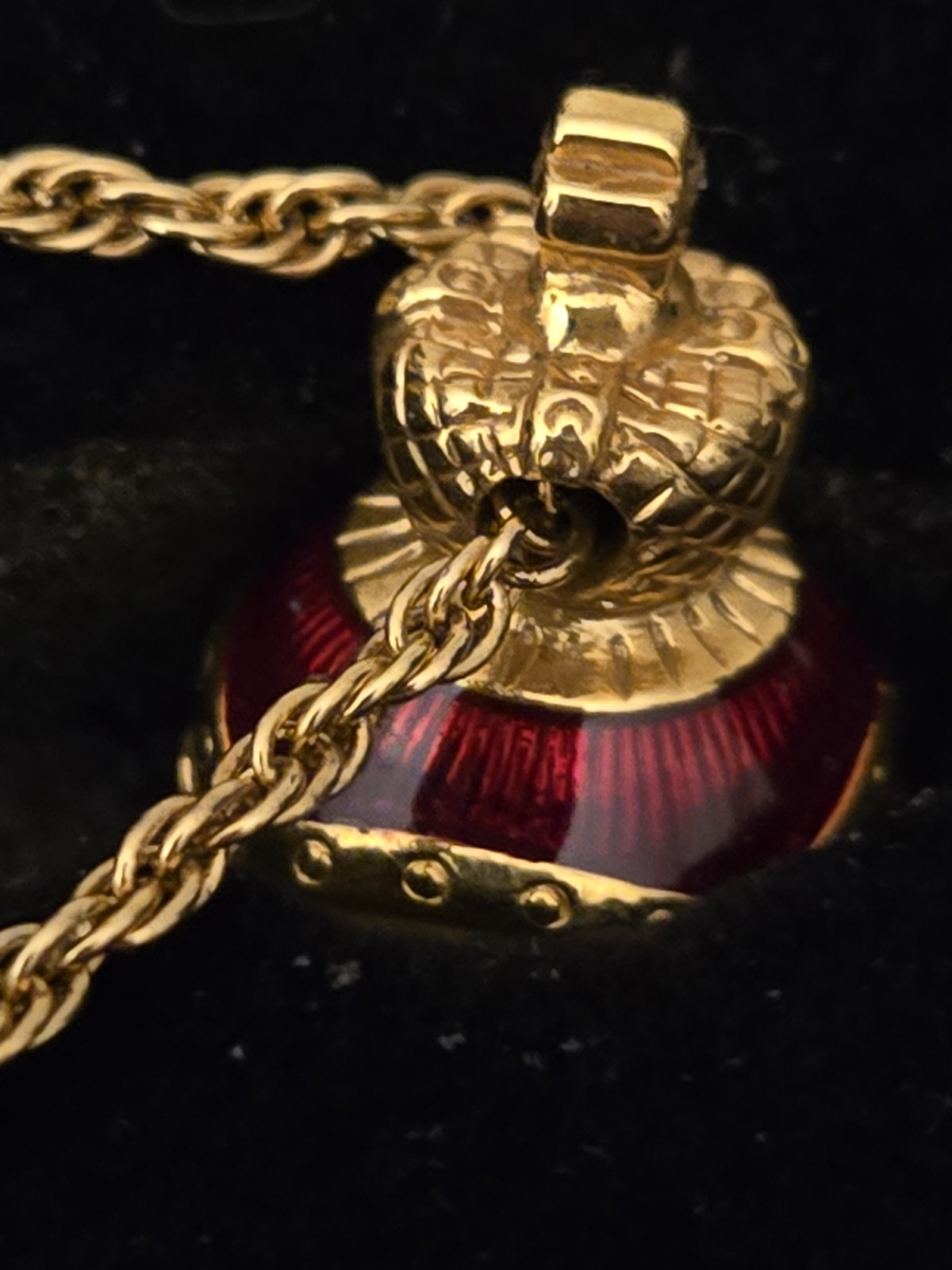 Beautiful Joan Rivers Red/Burgundy enamel egg Pedant With Chain. NIB